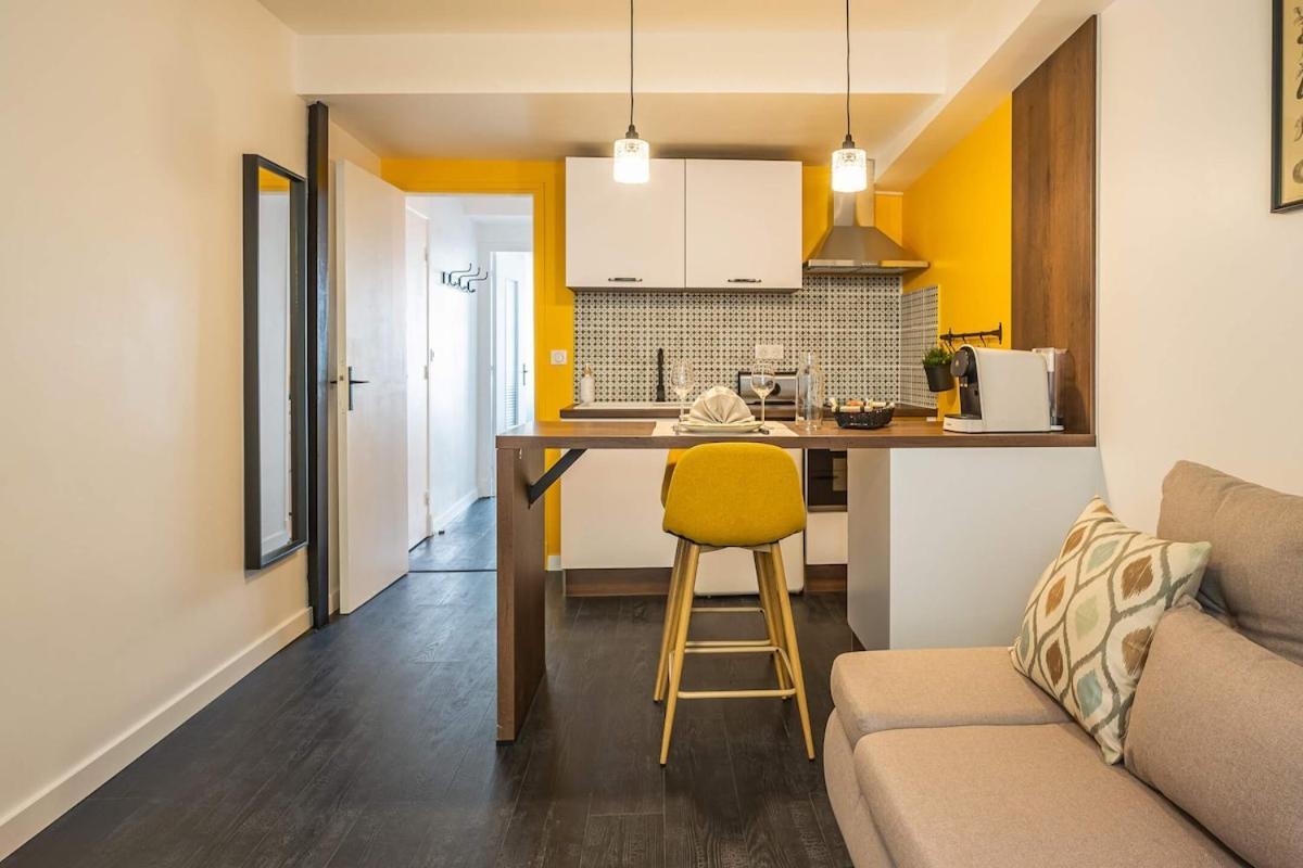 Le Rempart ~ Centre ~ Arrivee Autonome Apartamento